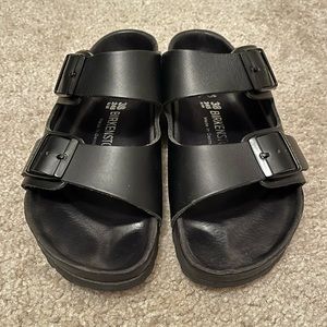 Black Leather Arizona Birkenstock Sandals Size 8